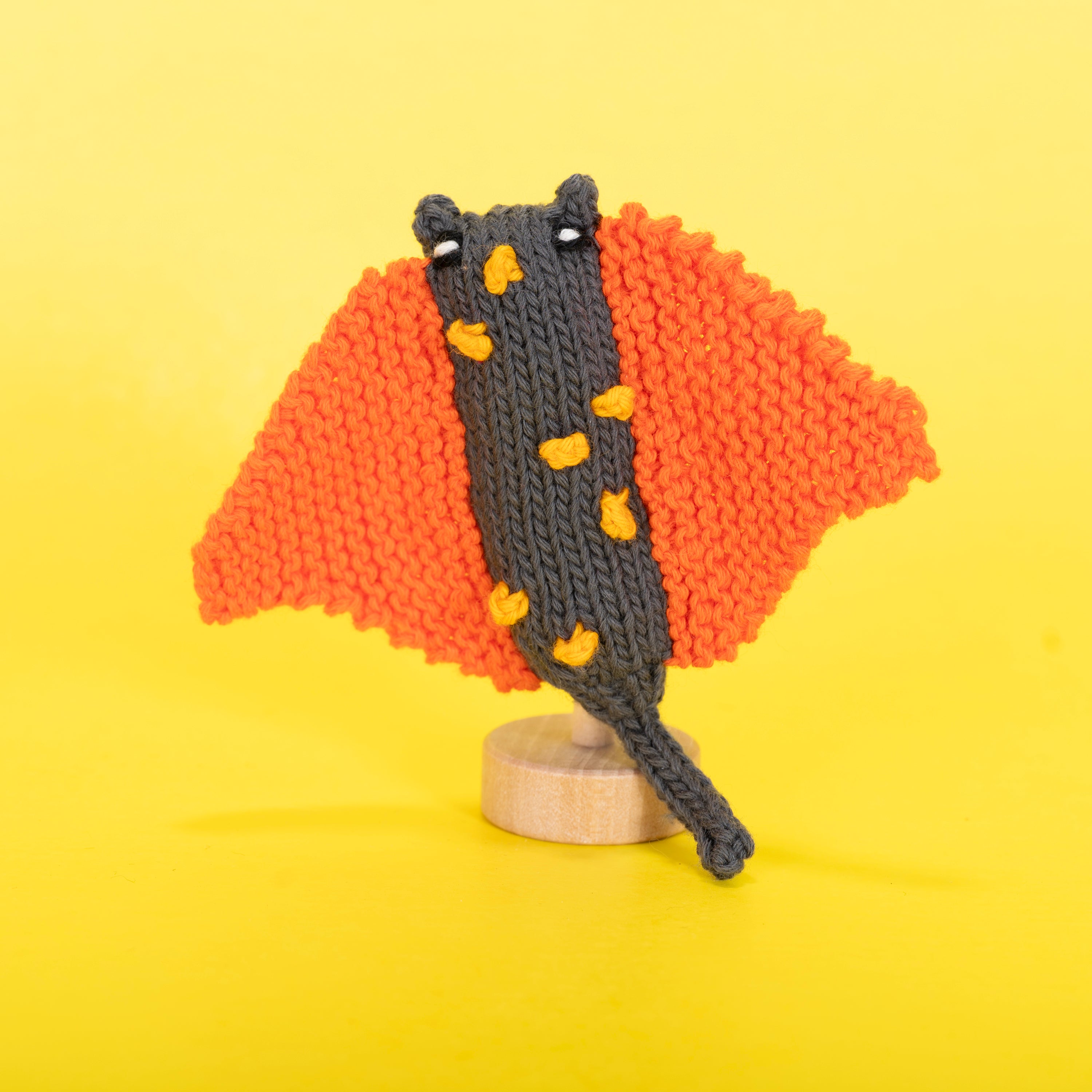 Manta Ray - Organic Cotton Finger Puppet