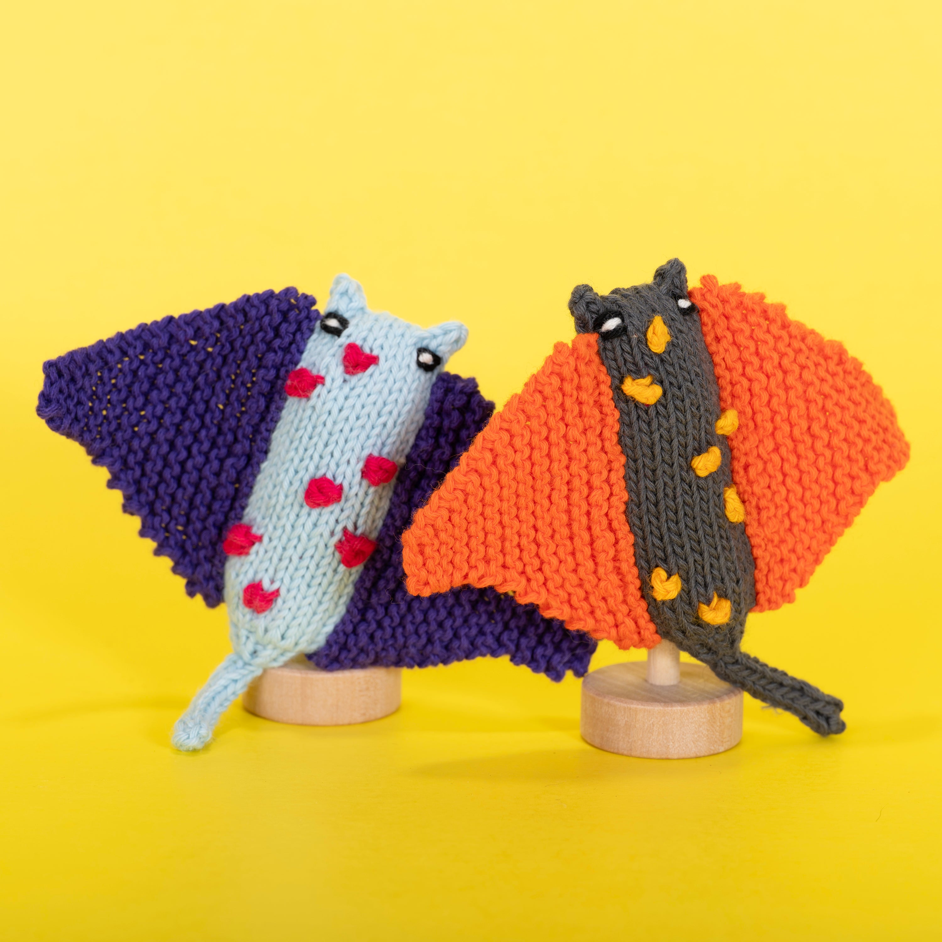 Manta Ray - Organic Cotton Finger Puppet