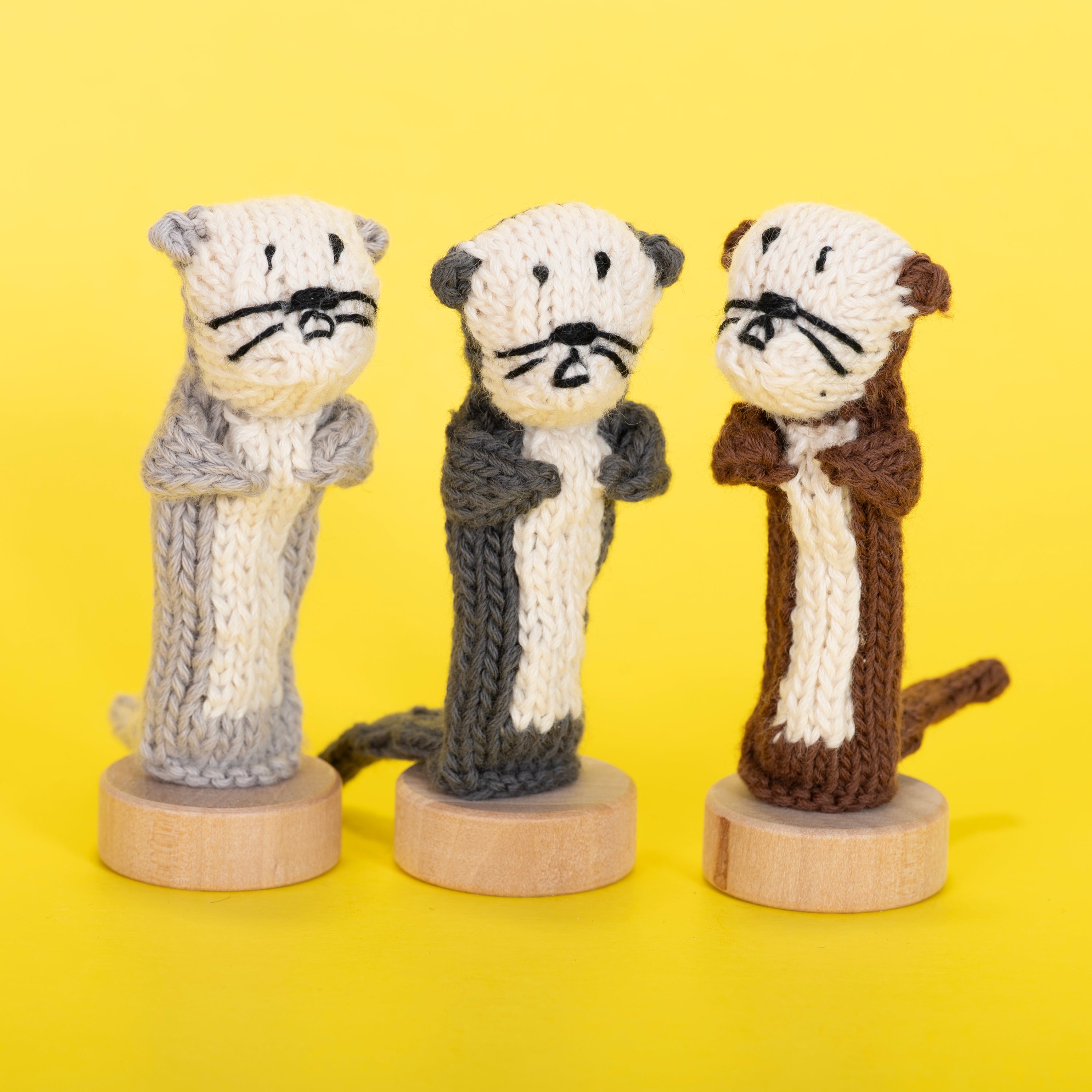 Sea Otter - Organic Cotton Finger Puppet