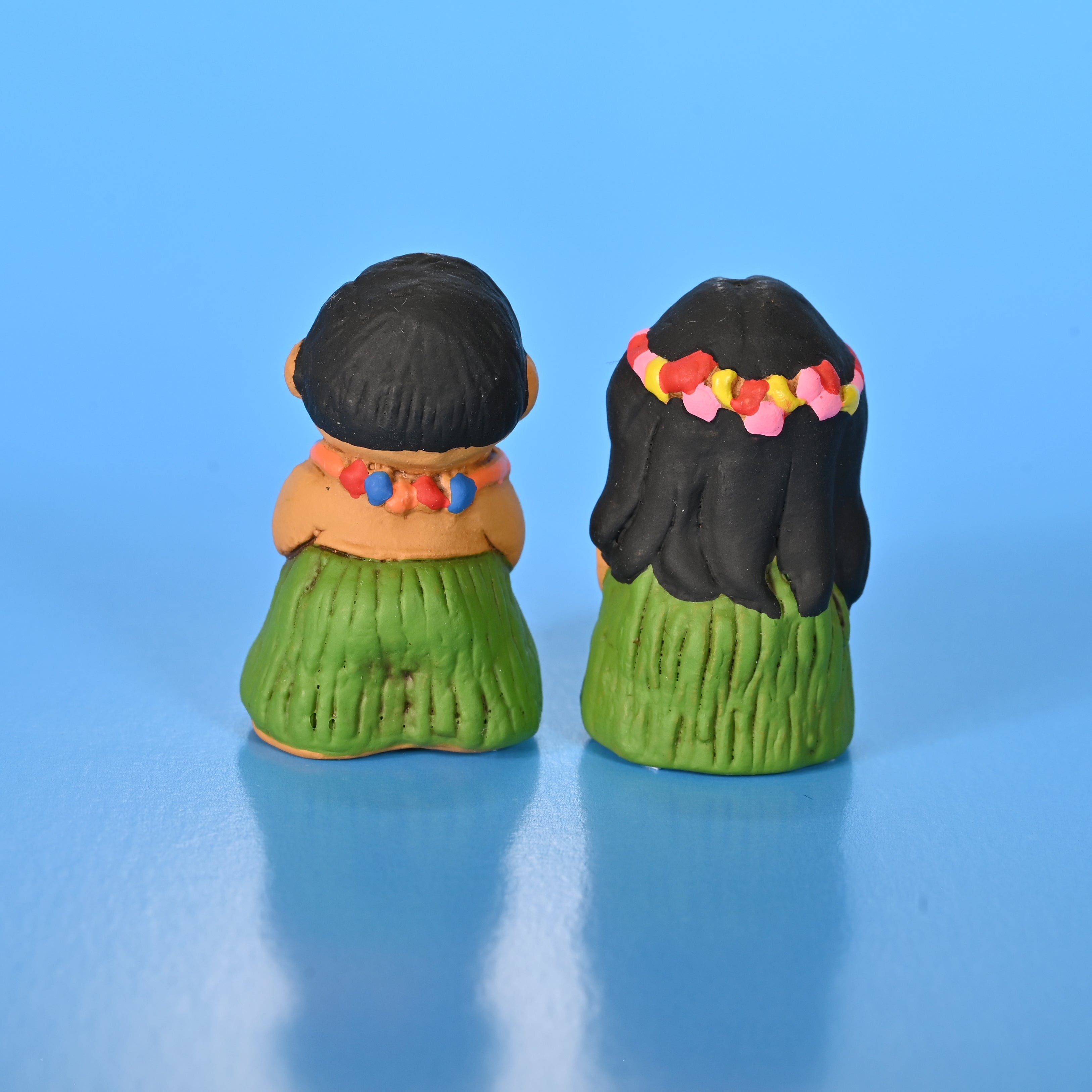 Hawaiian - Mini Nativity Set of 6, 1" H