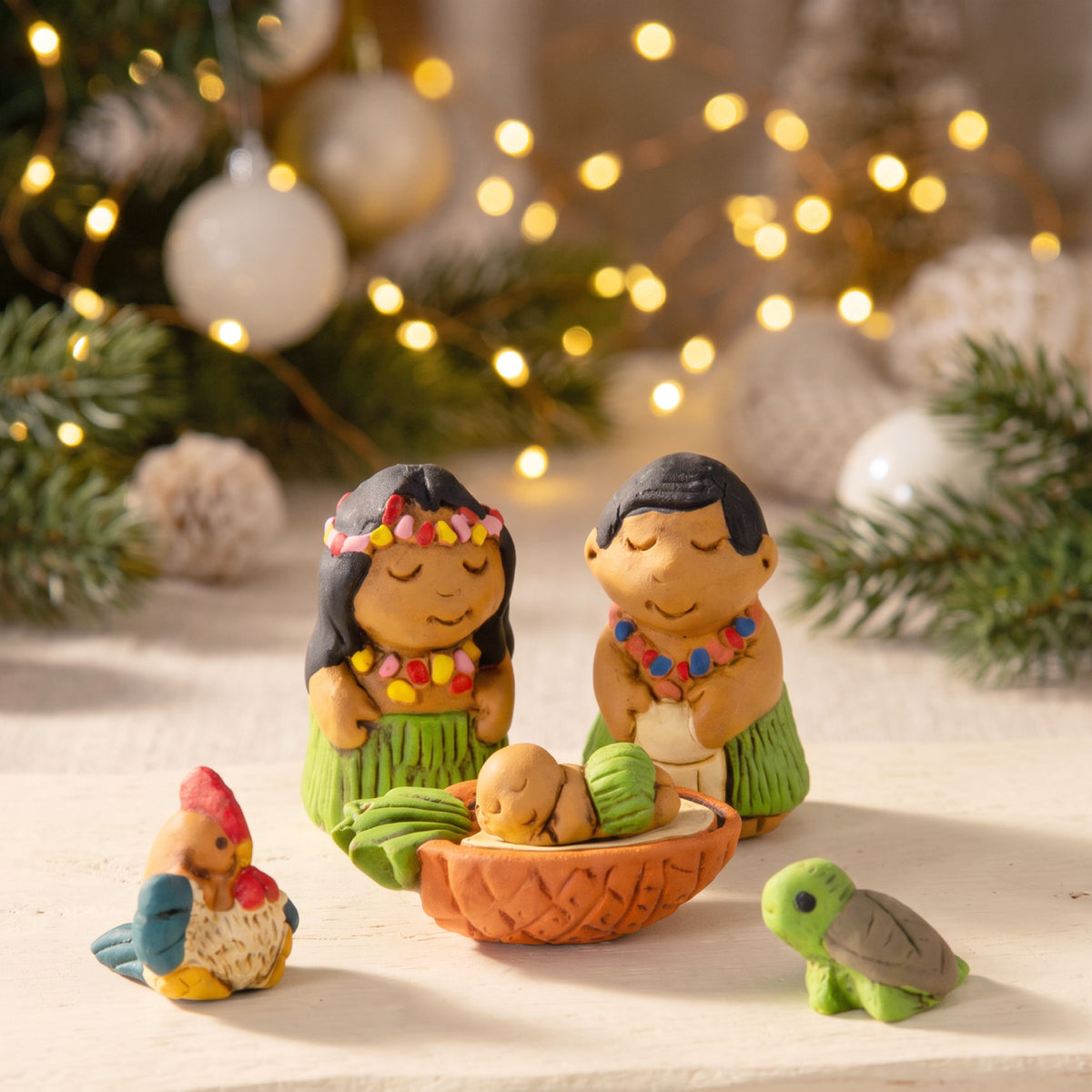 Hawaiian - Mini Nativity Set of 6, 1" H