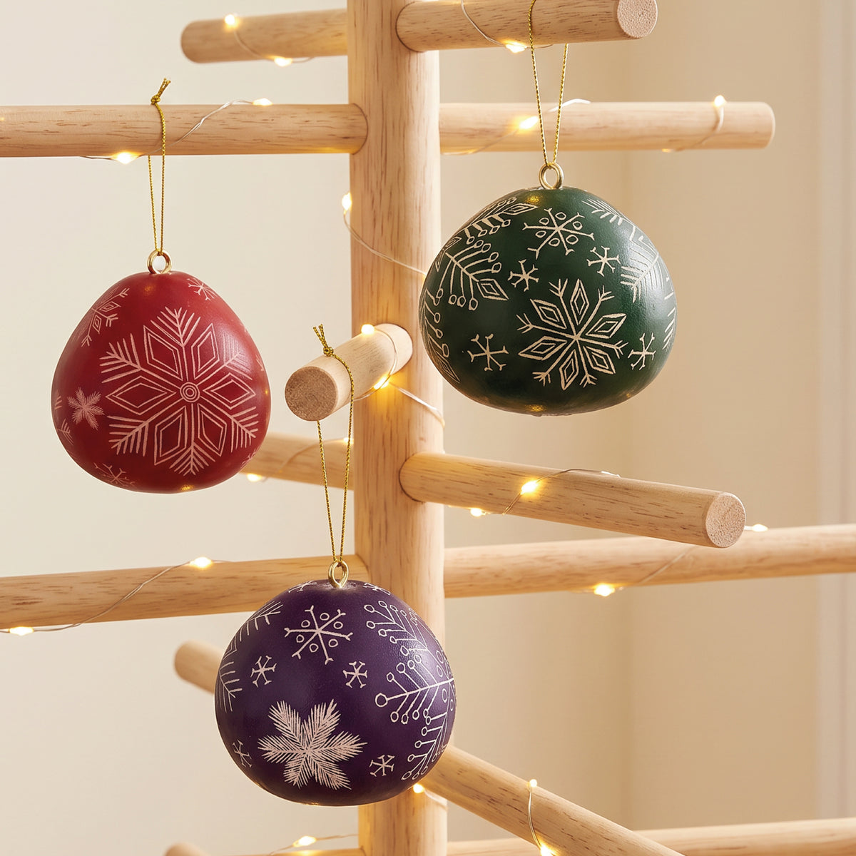 Snowflakes - Mini Gourd Ornament