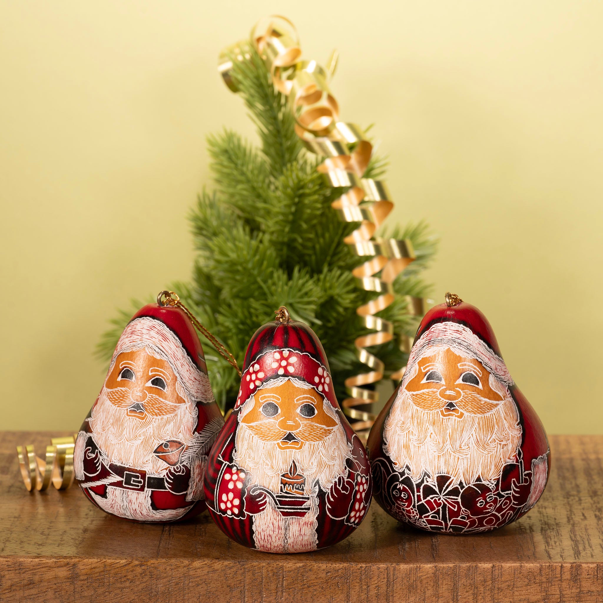 Red Santa - Gourd Ornament