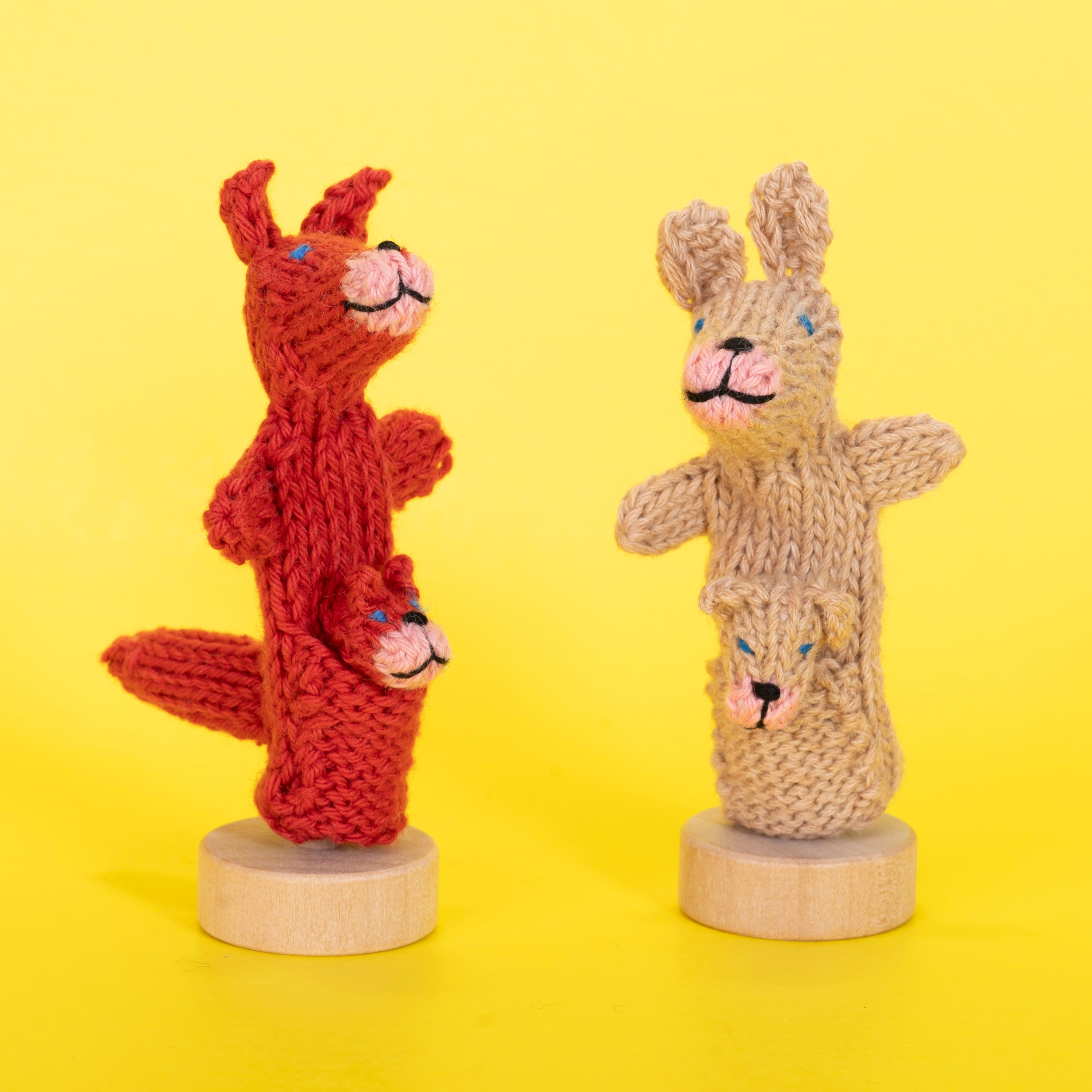 Kangaroo - Bright Organic Cotton Finger Puppet