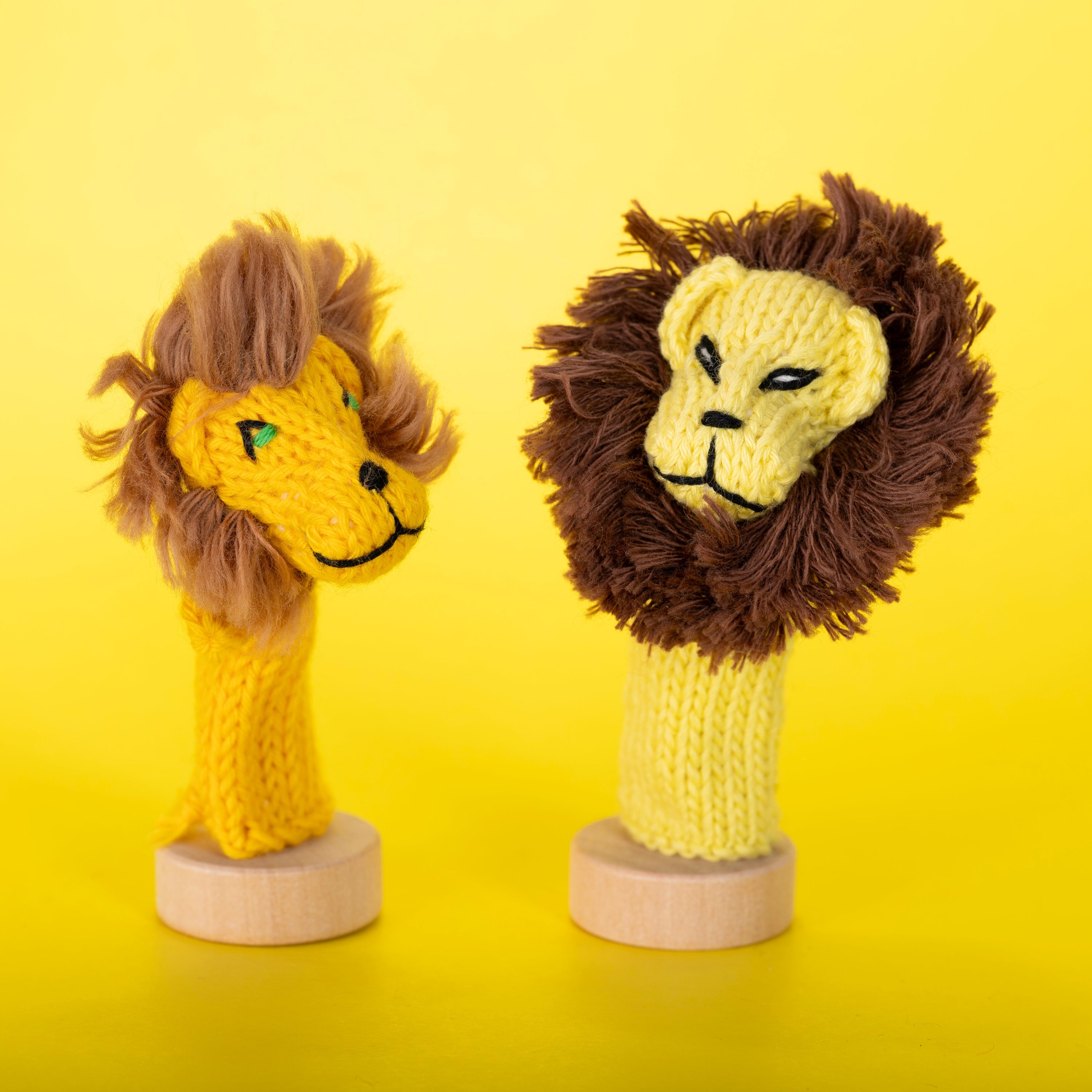Lion - Bright Organic Cotton Finger Puppet