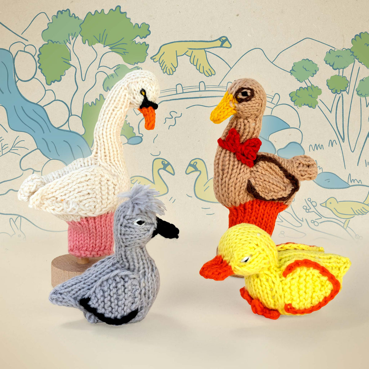 The Ugly Duckling Story Pack of 4 - Organic Cotton Finger Puppets